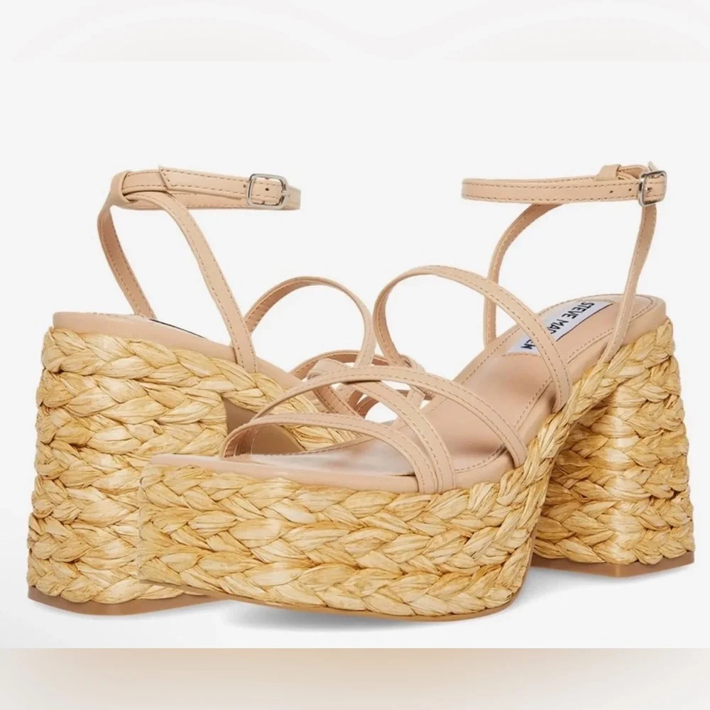Steve Madden brand steve